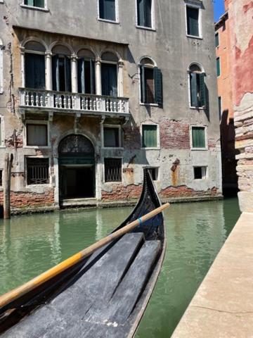 Apartamento San Marco With Canal View
