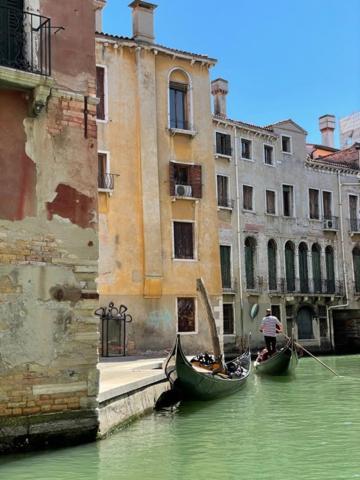 San Marco With Canal View Venecia